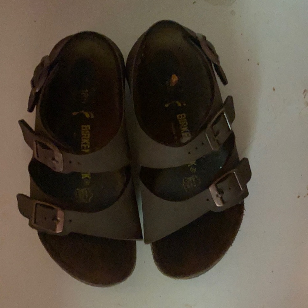 Girls Birkenstock sandals